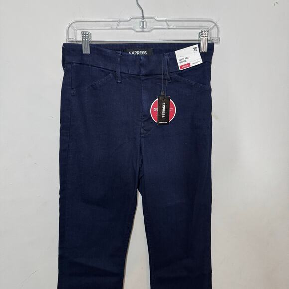 Express Barely Boot High Rise Jeans Women’s 2 Short Blue Denim Stretch Casual - Picture 3 of 14